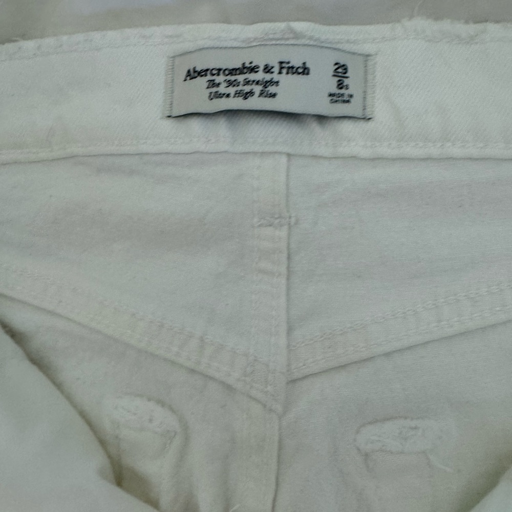 Abercrombie & Fitch Cream Denim